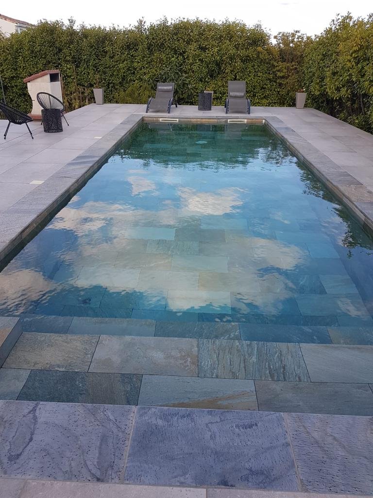 Chantier Piscine Hérault — construction béton, vue 35